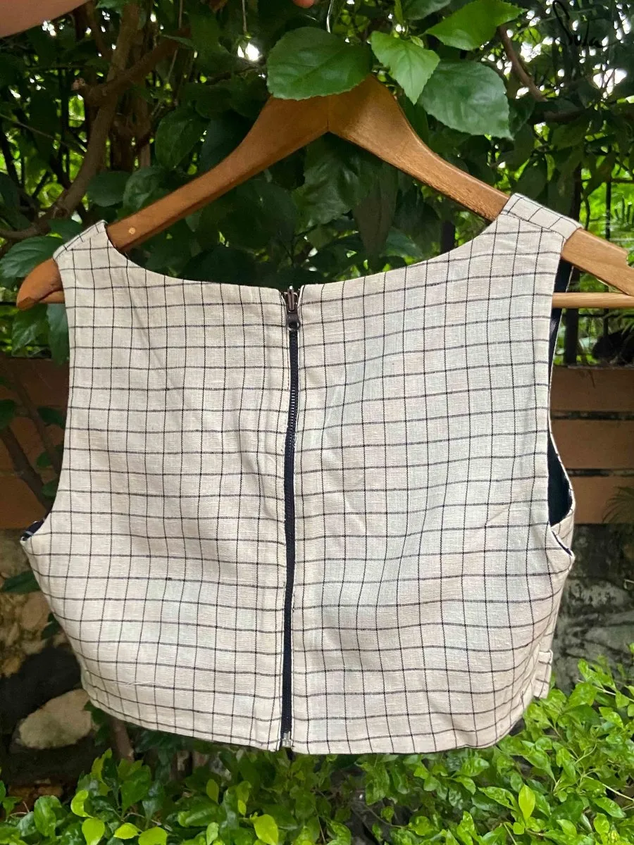 Black White Checkered Alat Palat