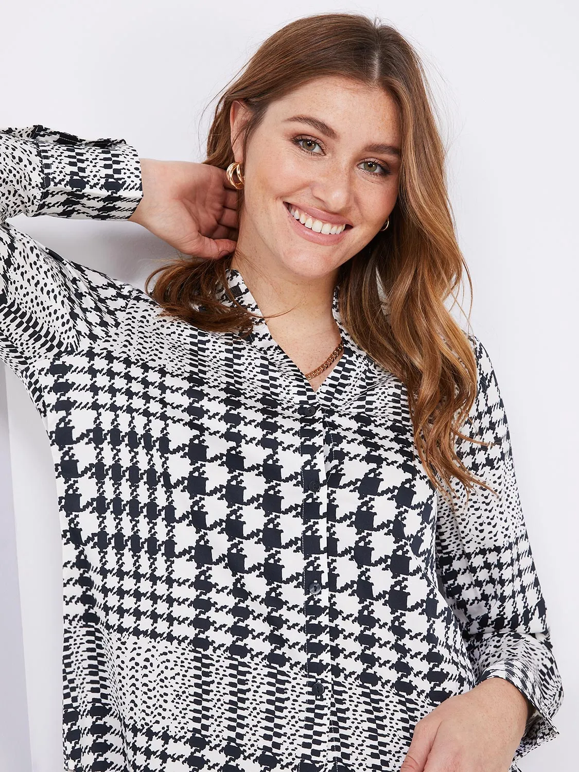 Houndstooth Satin Split Neck Button-Front Blouse